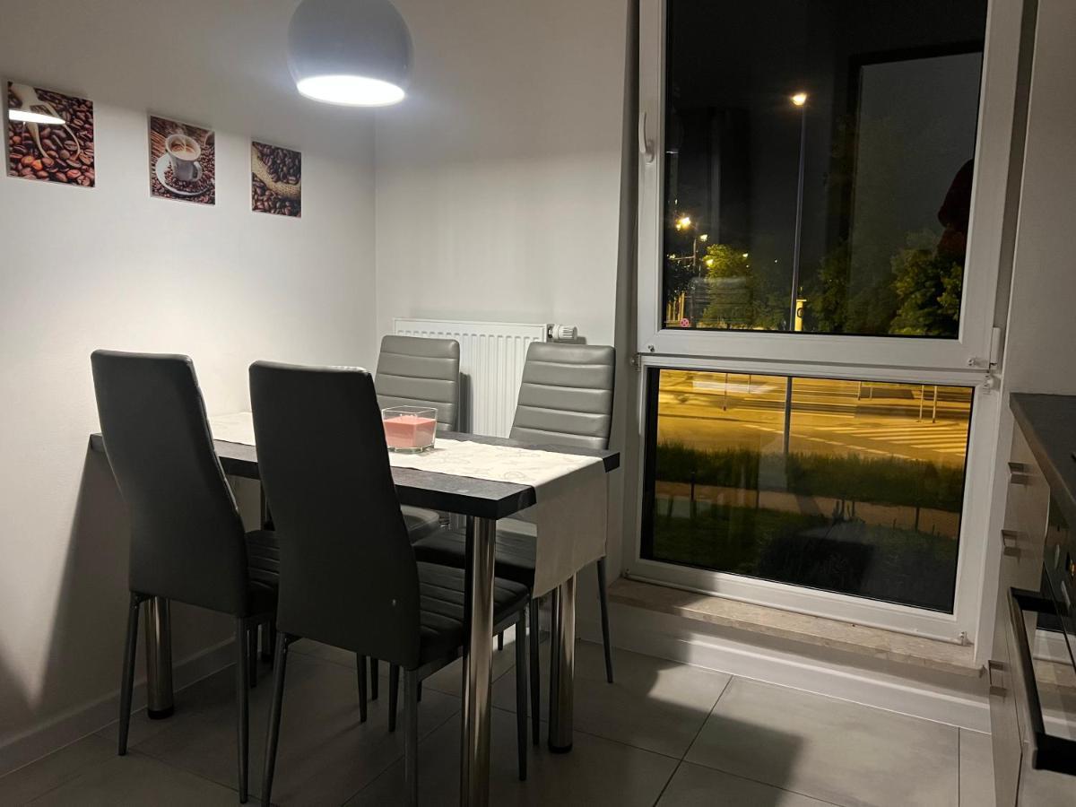 Ferienwohnung Apartament Unicka Lublin Exterior foto